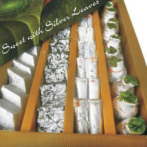 Pista Lauj Silver Leaves